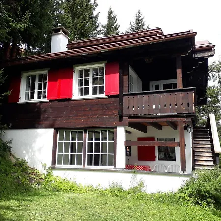 Baur Apartamento *